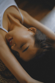 漂亮的女老板国产三级